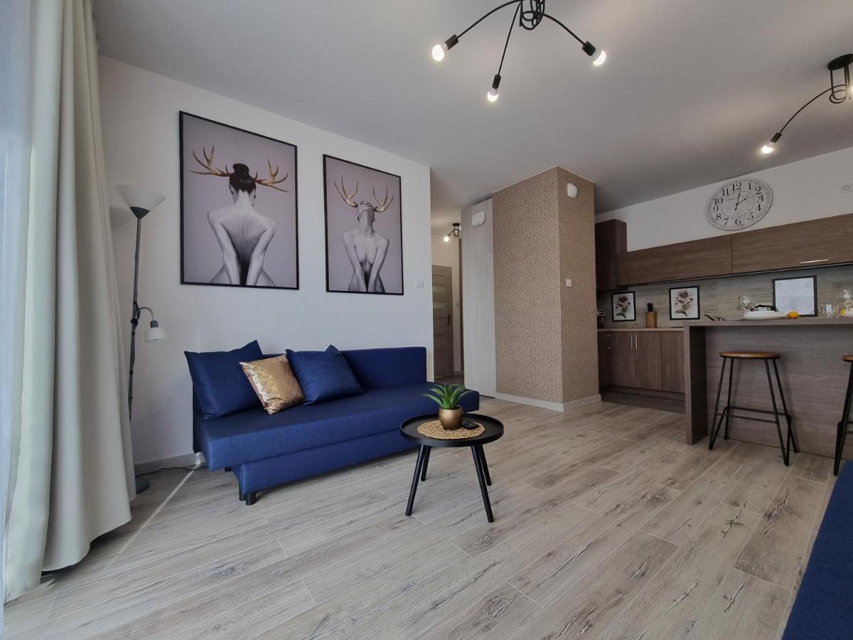 Q Apart Enter- Klimatyzowany 2 Pokojowy Apartament Przy Manufakturze Z Garazem Gratis, Fv Lodz  Exterior photo